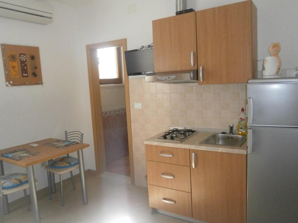 Apartments With A Parking Space Igrane, Makarska - 13535 部屋 写真